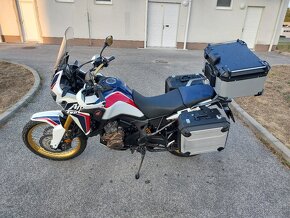 Honda Africa Twin - 4