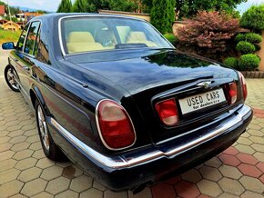 Bentley Arnage 4,4i 254kW (345 PS) Automat - 4