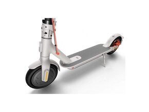 Xiaomi Mi Electric Scooter 3 - 4