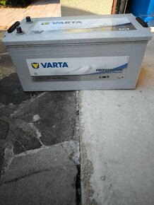 Varta Professional DP 12V 230Ah 1150A 930 230 115 - 4