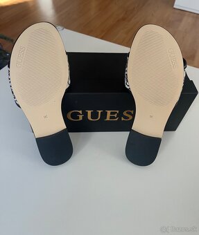 Nové papuče Guess s krabicou - 4