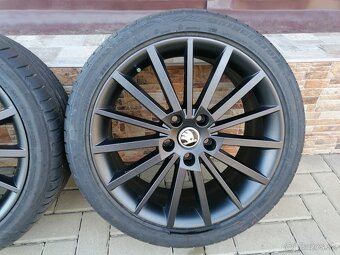 Letná sada Škoda Turini 5x112 R18 s pneu Bridgestone 225/40 - 4