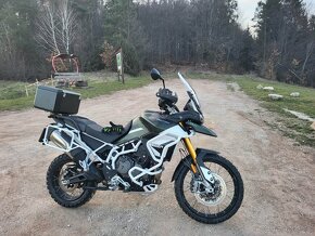 Triumph Tiger 900 - 4