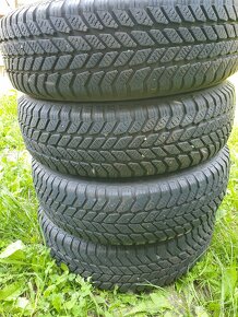 Zimne pneu 165/65r15 - 4