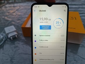 Nový mobilní telefon Realme C31 / 4GB RAM / 64GB uložiště - 4