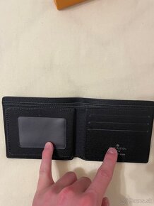 Louis Vuitton wallet - 4