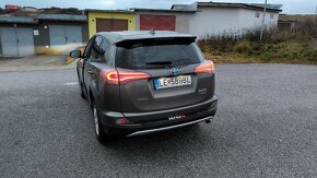 Toyota Rav4 hybrid - 4