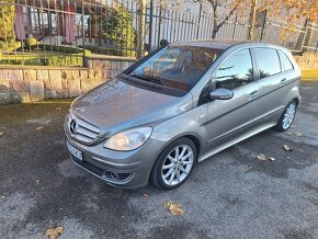 Mercedes B200 - 4