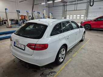 Audi A4 QUATTRO S-Tronic - 4