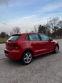 Volkswagen Polo 1.6 TDI 90k Highline 8/2010 - 4