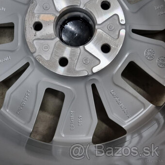 Hliníkové Volkswagen disky 5x120 R17 ET49 - 4