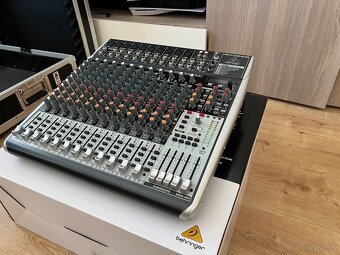 Behringer XENYX QX2442 USB Analógový mixpult - 4