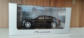 PORSCHE Minichamps 1:43 - 4