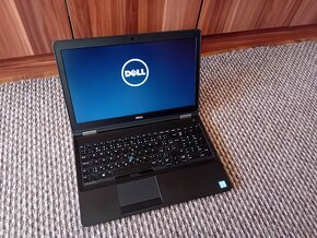 DELL Latitude 5570 so 4jadrom i5 a 2x GPU /intelHD a AMD 2GB - 4