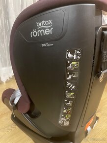 Britax Römer Trifix2 i-Size 76 -105, 9-22 kg. - 4