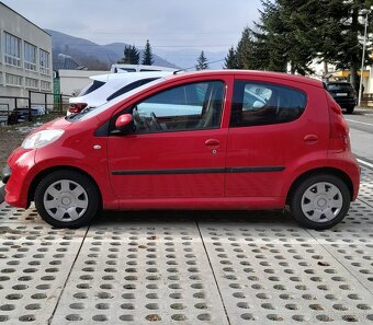 Peugeot 107 -1,0 benzín 50 kW - 5 st. automat /110 tis.km - 4