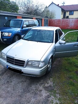 Mercedes Benz c 280 - 4