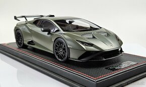 LAMBORGHINI HURACAN STO | MR COLLECTION 1/18 - 4