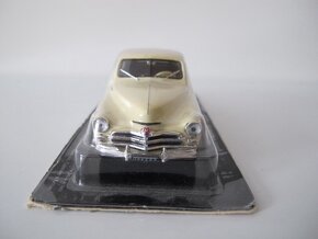 Gaz - M20B Pobieda  1:43 - 4