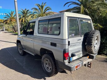 Toyota Land Cruiser 4x4 LJ 73 Hard-top - 4