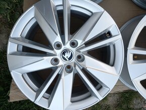 Škoda Karoq, Octavia 17"Originálne hliníkové disky - 4