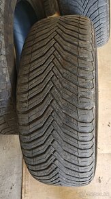 225/55 R17 Michelin - 4