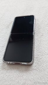 Samsung Galaxy Z Flip3 5G - 4