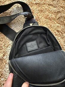 Louis Vuitton backpack - 4