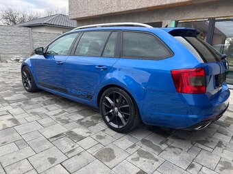 ŠKODA OCTAVIA 3 RS COMBI 2.0 TDI 135KW - 4