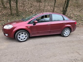 Fiat linea 1,4 benzín 2012 . 161000km - 4