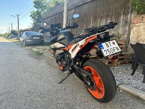 KTM SMT 890 - 4