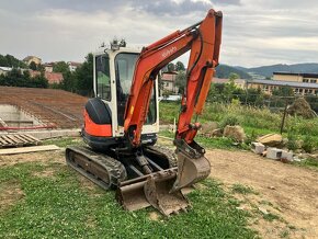 Kubota U25-3 bezpresahový 2600kg - 4