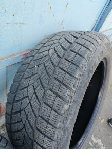 2x 255/55 r19 zimné Good Year - 4