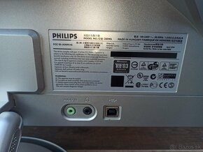 LCD monitor Philips pouzity - 4