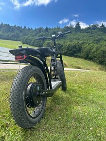 HugoBike BIG One X - 4