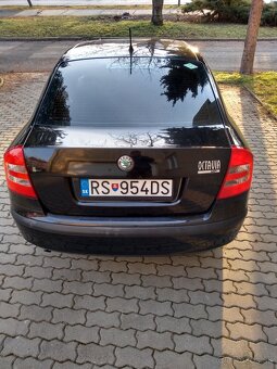 Predám škoda Octavia 2 LPG - 4