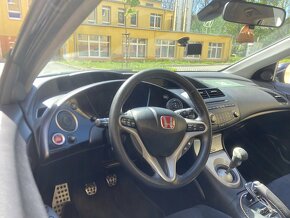 Honda Civic 2008, 2.2 - 4