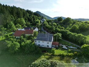 Veľký dom s ovocným sadom v blízkosti Strážovských hôr na - 4