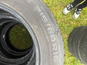 Predam Zimne 215/60 R16 pneumatiky - 4