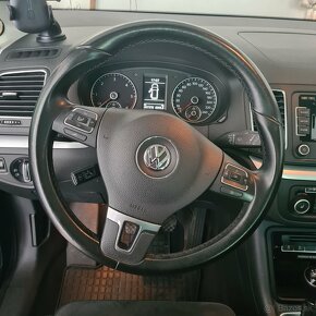 VW Sharan 4x4 - 4