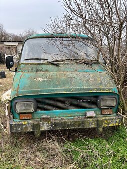 Škoda 1203 karoséria - 4