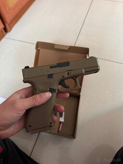 Glock 19 - 4