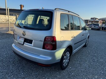 Volkswagen Touran 1.9TDI Comfortline - 4