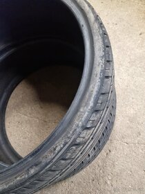 215/30 r20 - 4