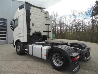 Volvo FH 13/460, Globe XL - 4