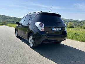 Toyota Verso 1.8 benzín 114k km - 4