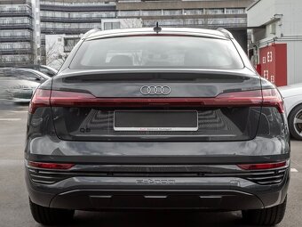 Audi Q8 e-tron Sportback advanced 50 quattro - 4