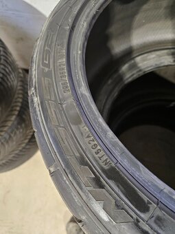 Zánovné Pneu Nitto 295/35 R21 - 4