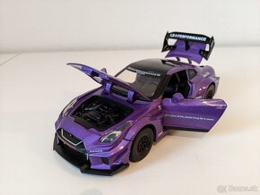 Predam kovovy model Nissan GT-R v edicii Liberty Walk - 4