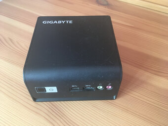 Gigabyte Brix GB-BLCE-4000RC - 4